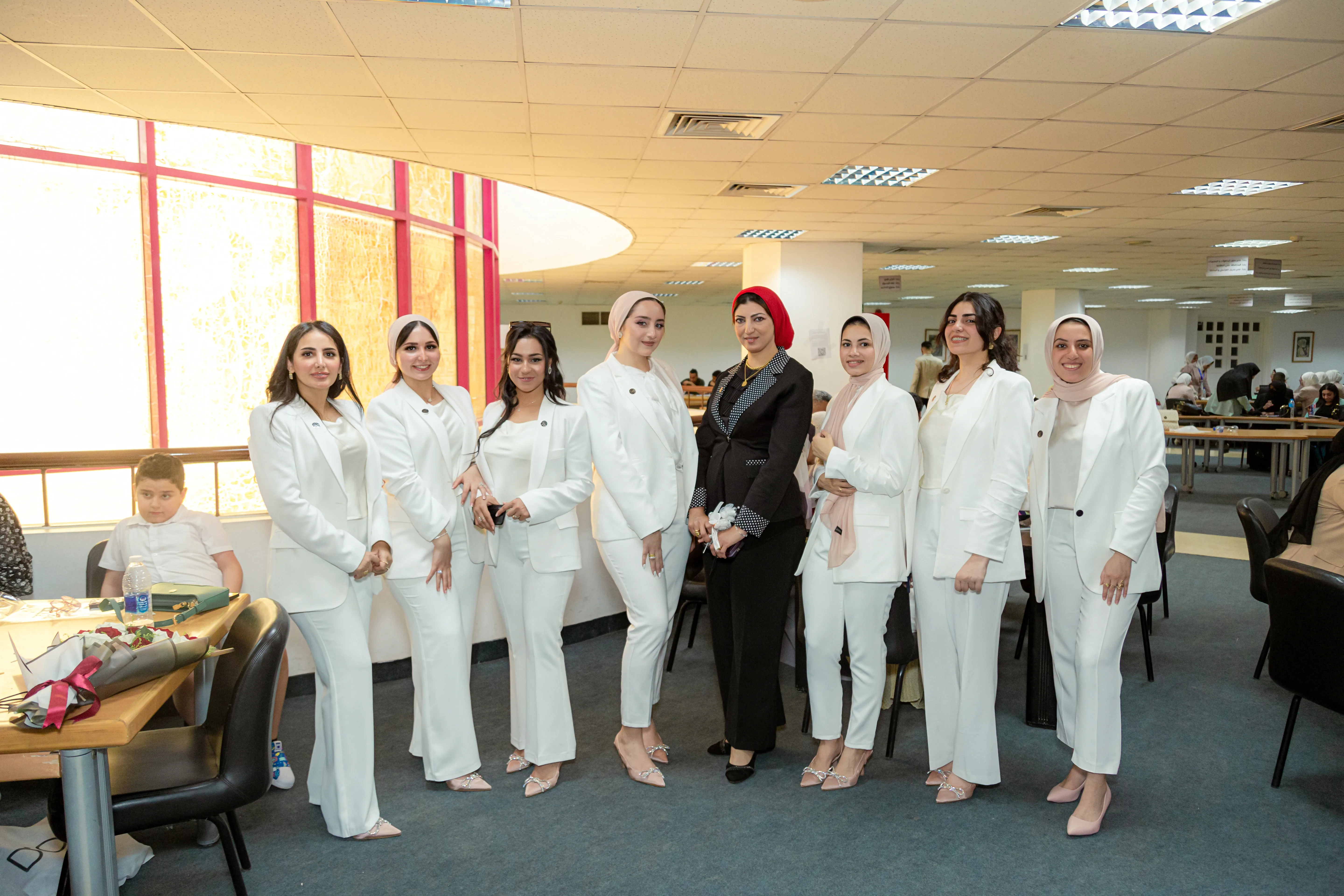 مناقشة مشاريع التخرج 2023 2