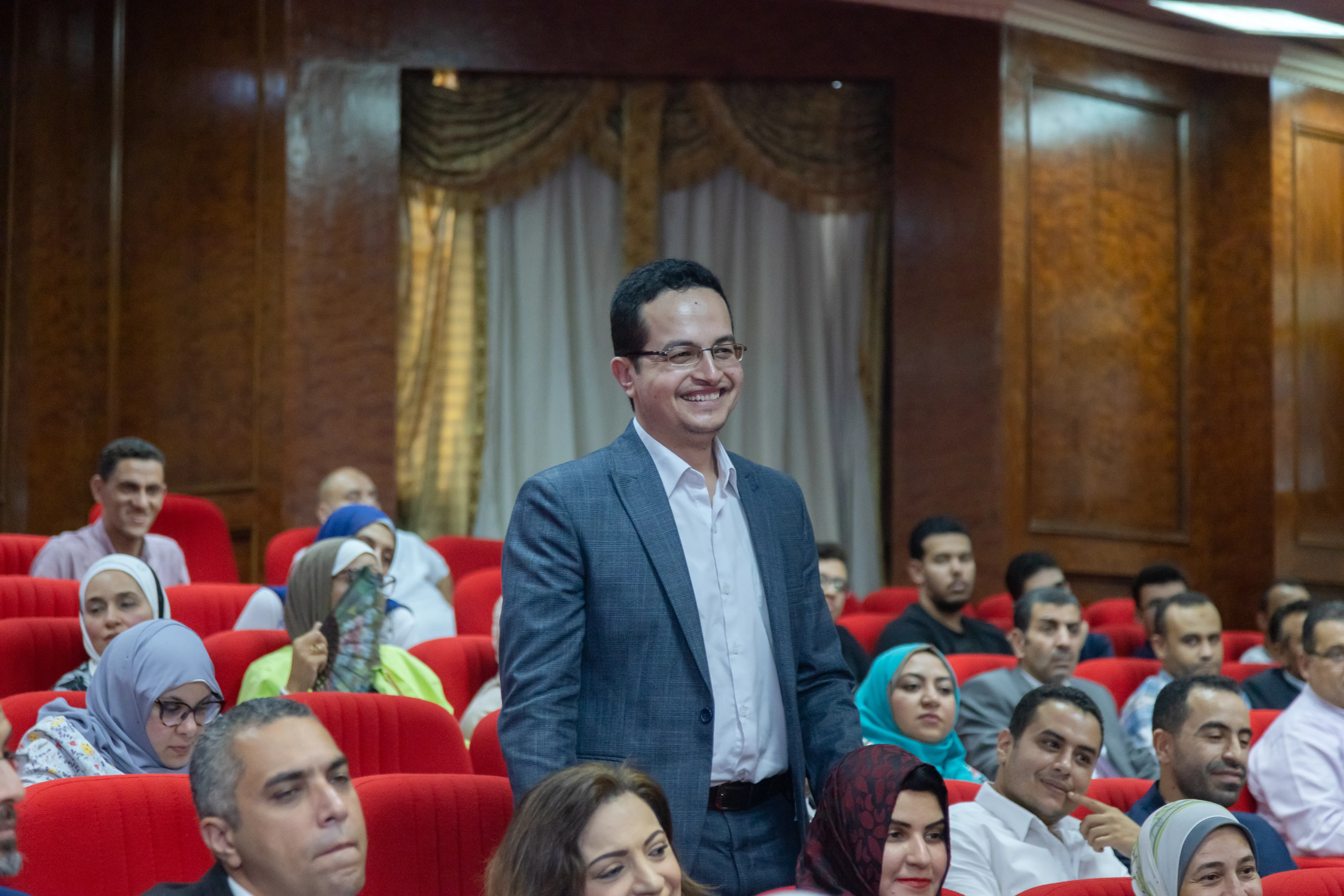 تكريم أعضاء هيئة التدريس 7
